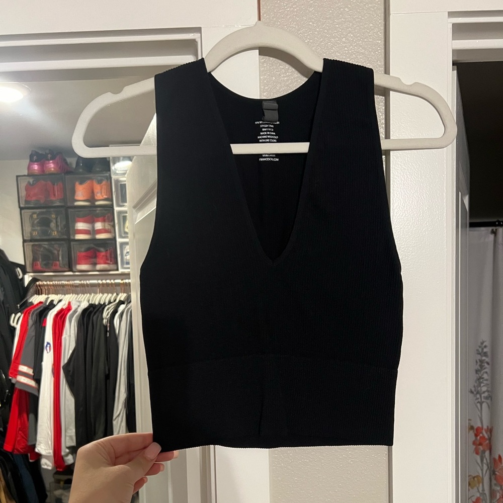 Francesca’s ribbed crop top